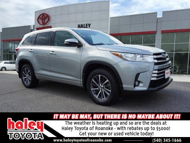 Certified Pre Owned 2017 Toyota Highlander L Suv In Roanoke R07340a Certified Pre Owned 2017 Toyota Highlander L